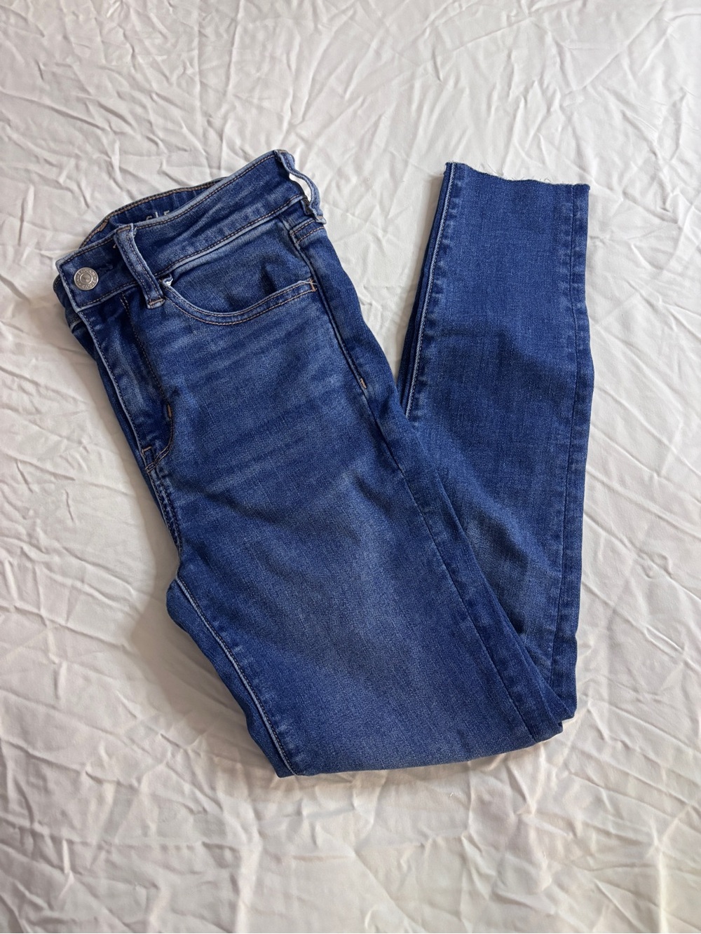 American Eagle Outfitters Women's Skinny Jeans in Blue Wash